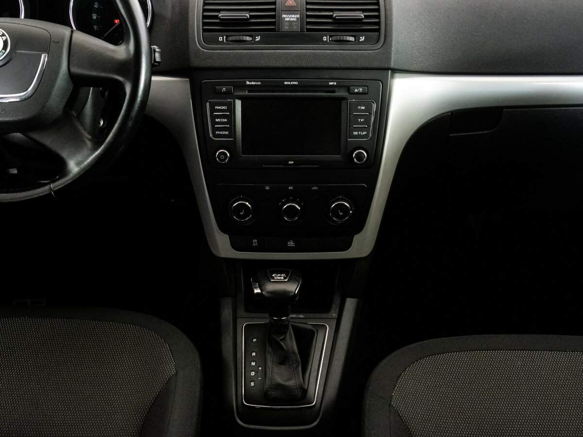 Купить Skoda Yeti с пробегом. Фото: #10