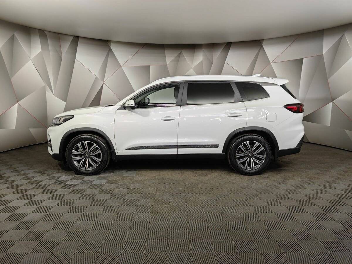 Купить Chery Tiggo 8 с пробегом. Фото: #4