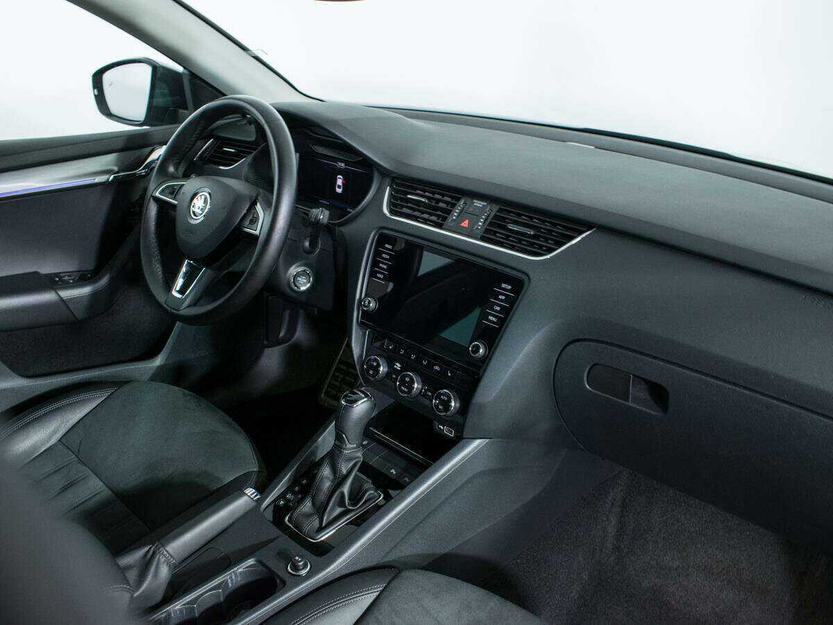 Купить Skoda Octavia с пробегом. Фото: #8