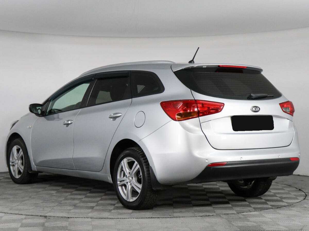 Купить Kia Ceed с пробегом. Фото: #6
