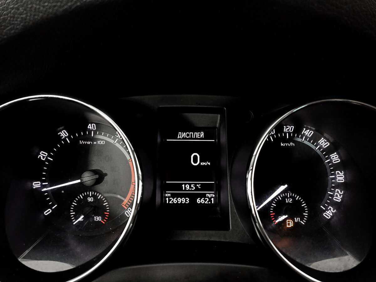 Купить Skoda Yeti с пробегом. Фото: #12