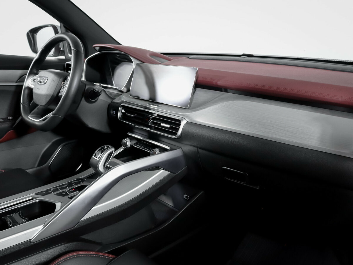 Купить Geely Coolray с пробегом. Фото: #8