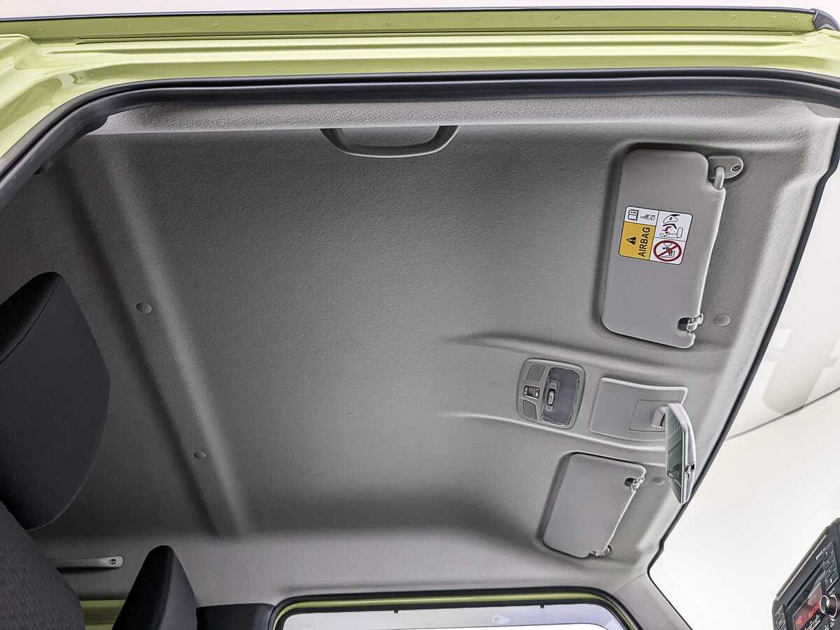 Купить Suzuki Jimny с пробегом. Фото: #22