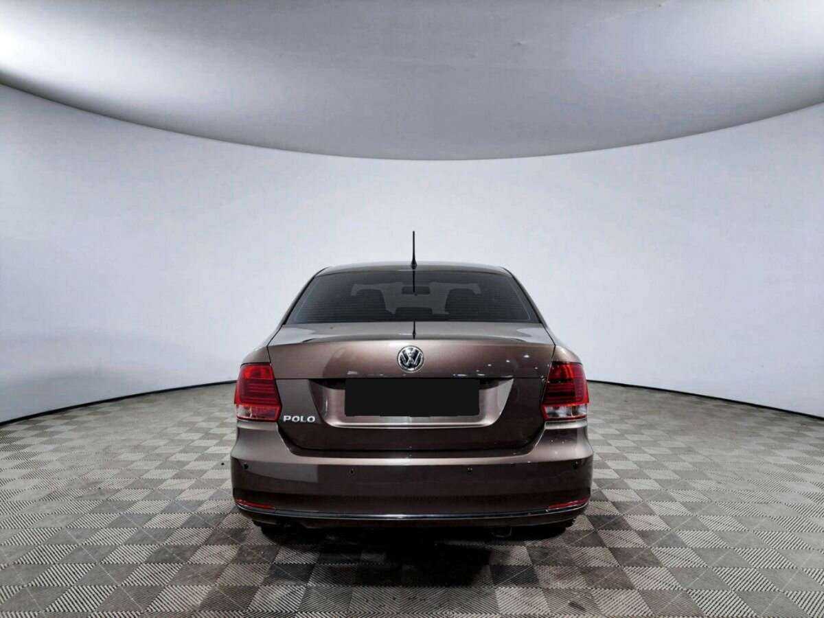 Купить Volkswagen Polo с пробегом. Фото: #5