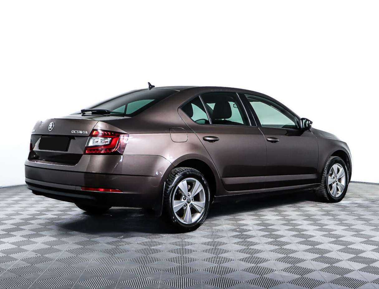 Купить Skoda Octavia с пробегом. Фото: #4