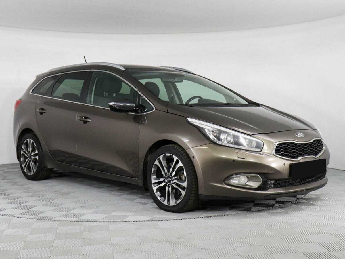 Купить Kia Ceed с пробегом. Фото: #2