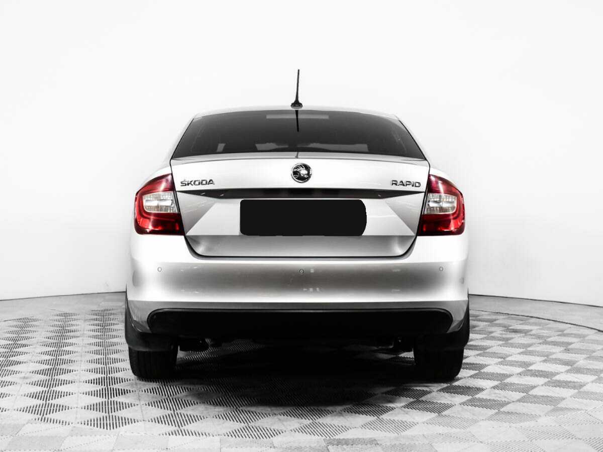 Купить Skoda Rapid с пробегом. Фото: #5