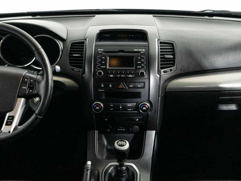 Купить Kia Sorento с пробегом. Фото: #13