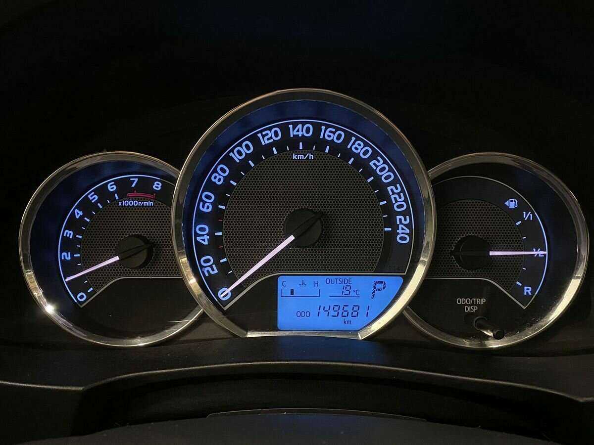 Купить Toyota Corolla с пробегом. Фото: #12