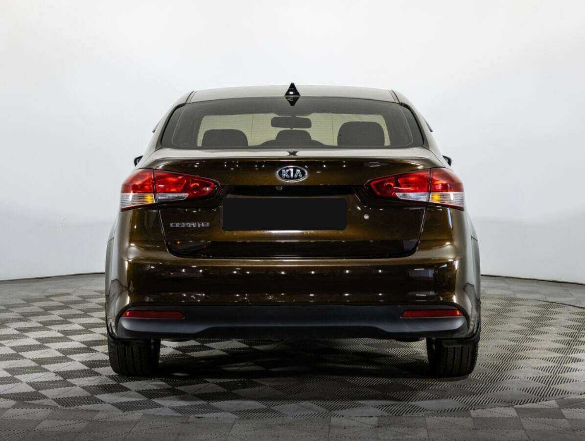 Купить Kia Cerato с пробегом. Фото: #4