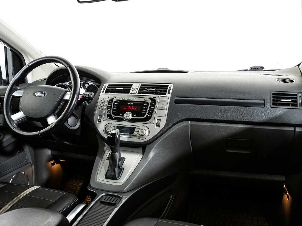 Купить Ford Kuga с пробегом. Фото: #8