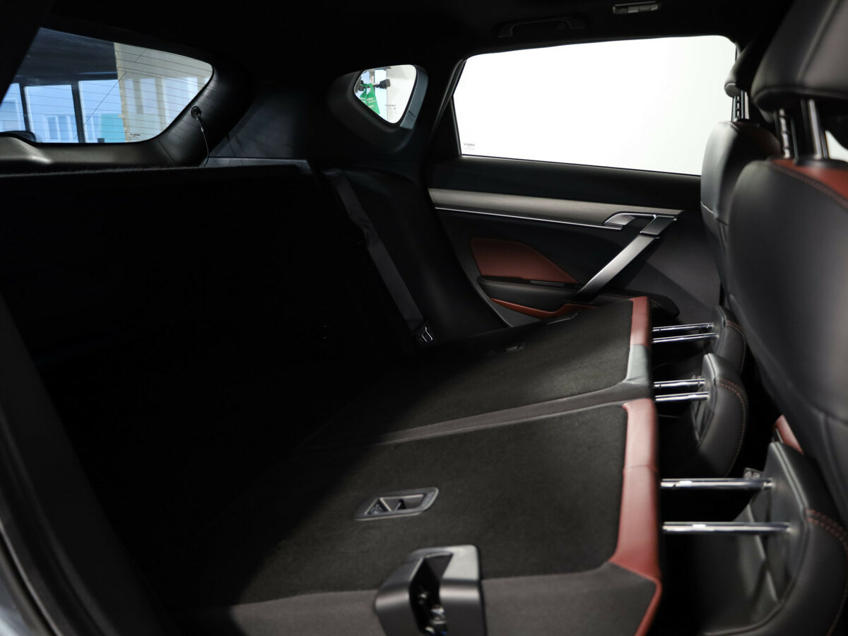 Купить Geely Coolray с пробегом. Фото: #15