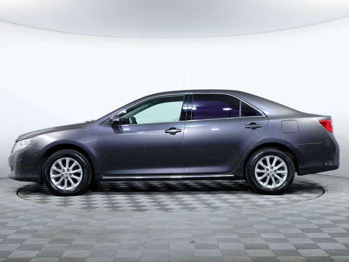 Купить Toyota Camry с пробегом. Фото: #7