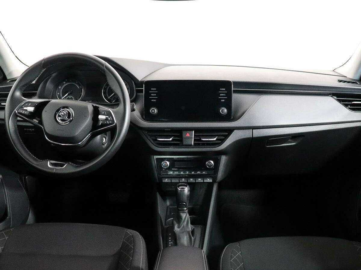 Купить Skoda Rapid с пробегом. Фото: #10