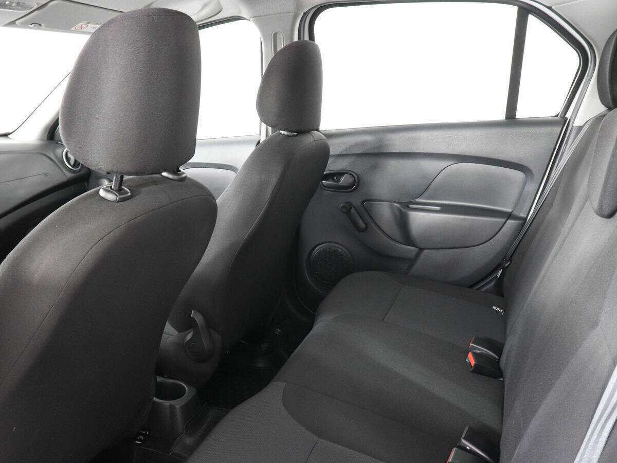 Купить Renault Logan с пробегом. Фото: #11