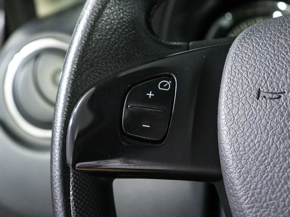 Купить Nissan Terrano с пробегом. Фото: #15