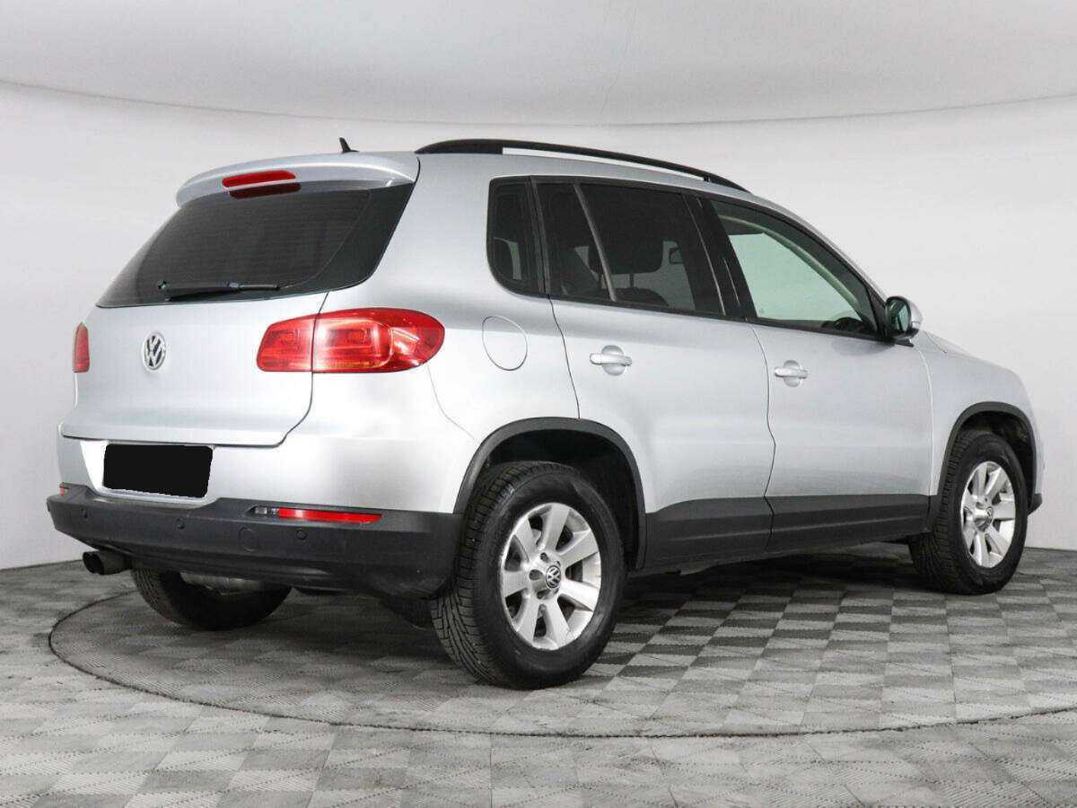 Купить Volkswagen Tiguan с пробегом. Фото: #4
