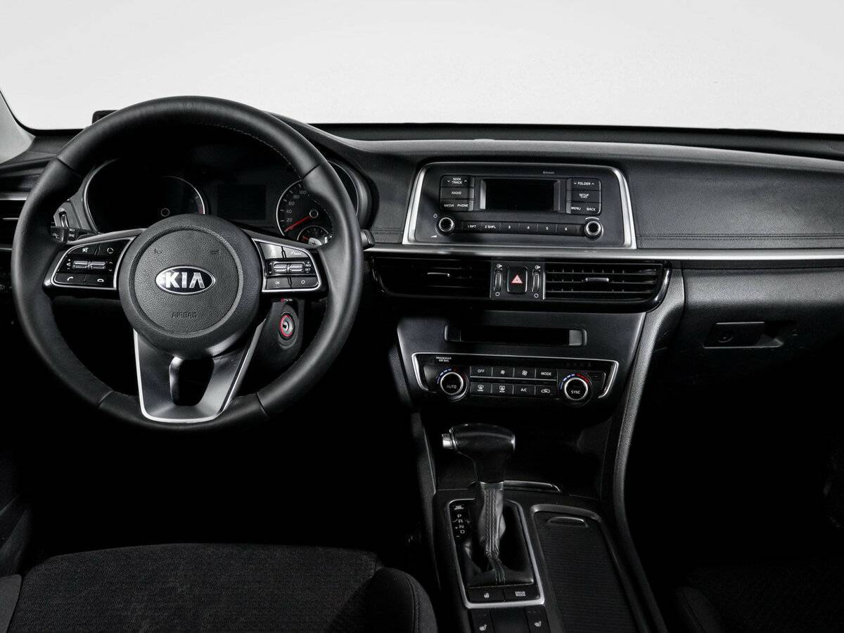Купить Kia Optima с пробегом. Фото: #11