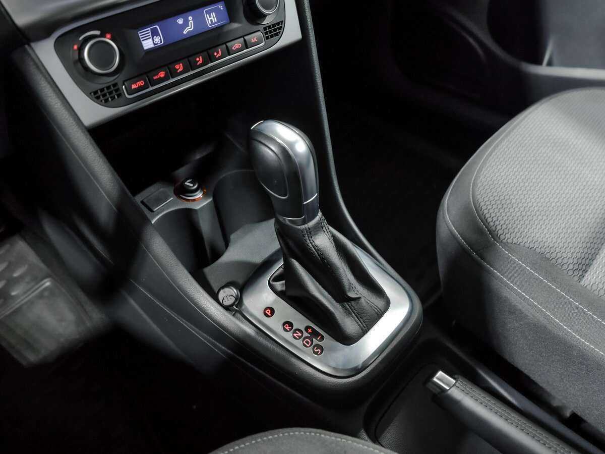 Купить Volkswagen Polo с пробегом. Фото: #9