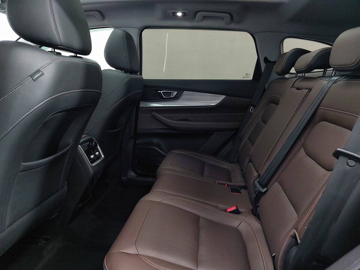 Купить Chery Tiggo 8 Pro с пробегом. Фото: #18