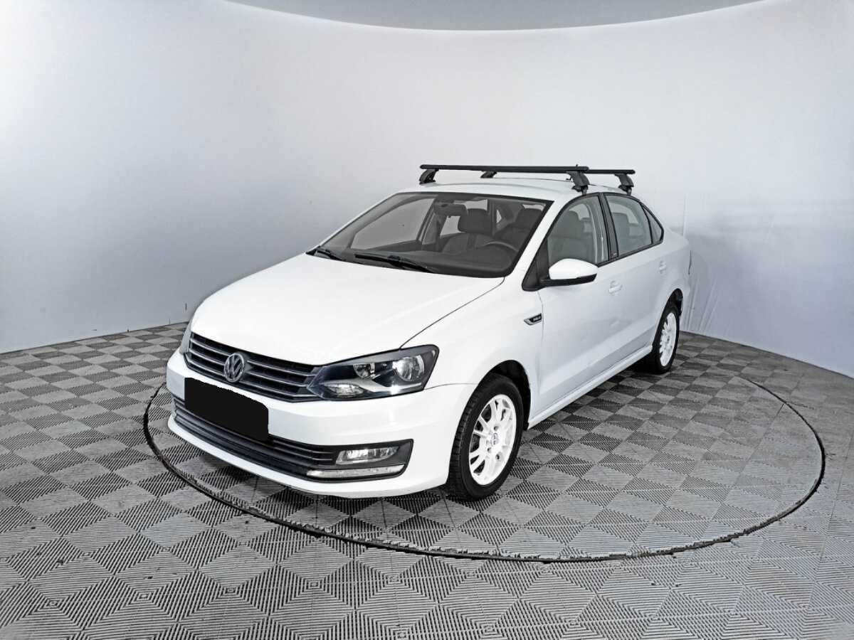 Купить Volkswagen Polo с пробегом. Посмотреть фото