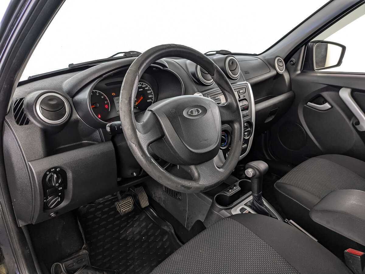 Купить Lada (ВАЗ) Granta с пробегом. Фото: #10