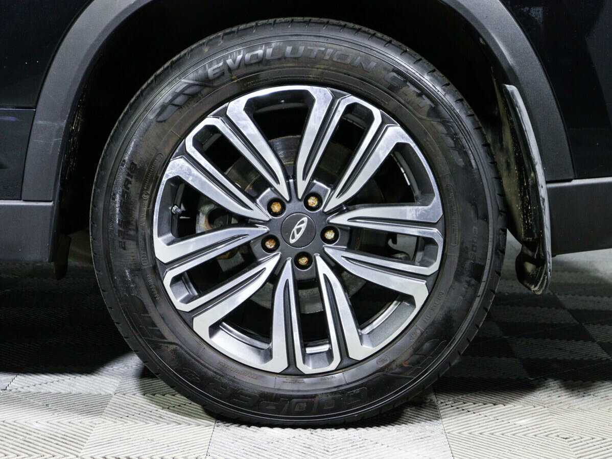 Купить Chery Tiggo 8 с пробегом. Фото: #12