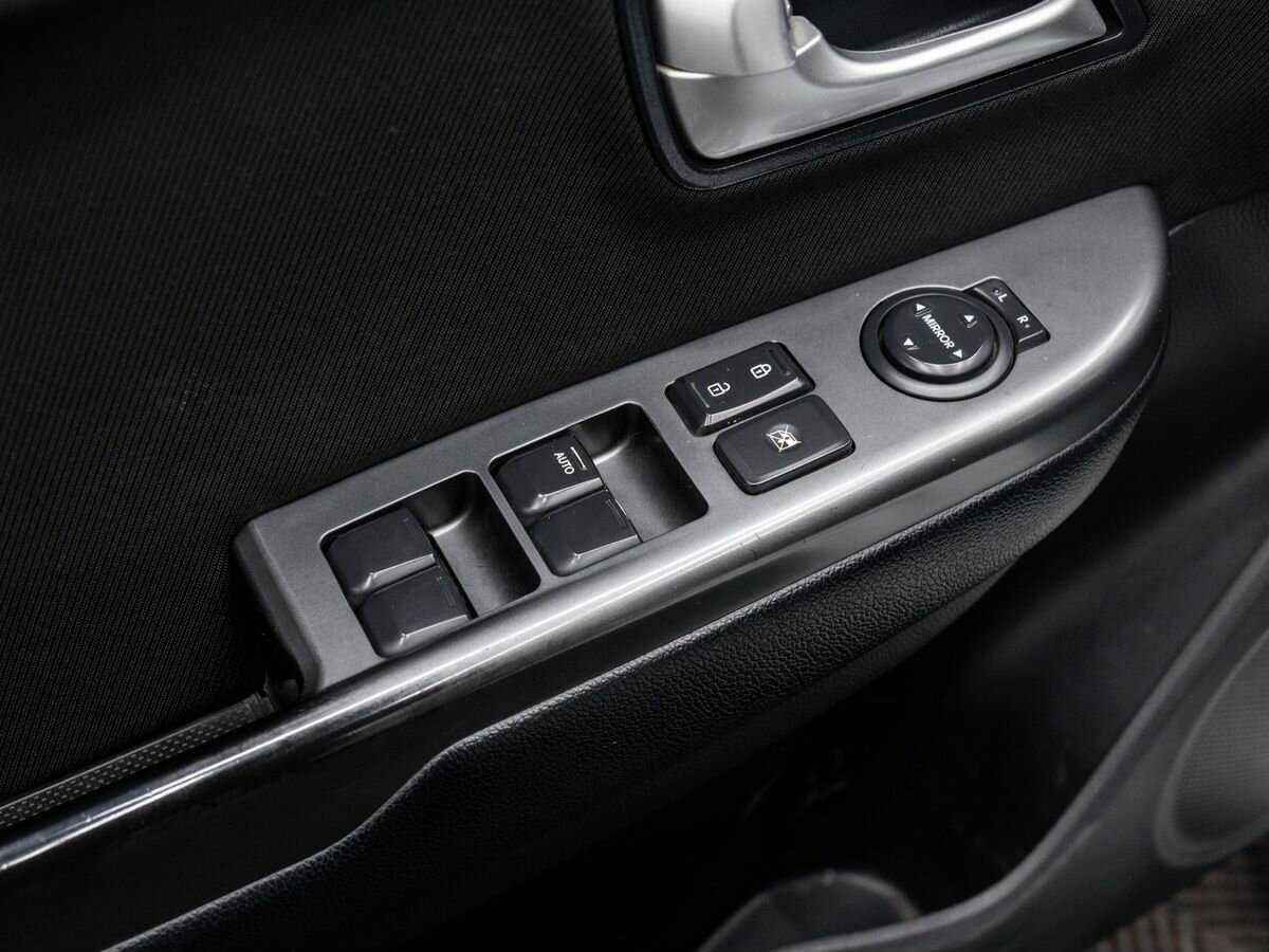 Купить Kia Rio с пробегом. Фото: #11