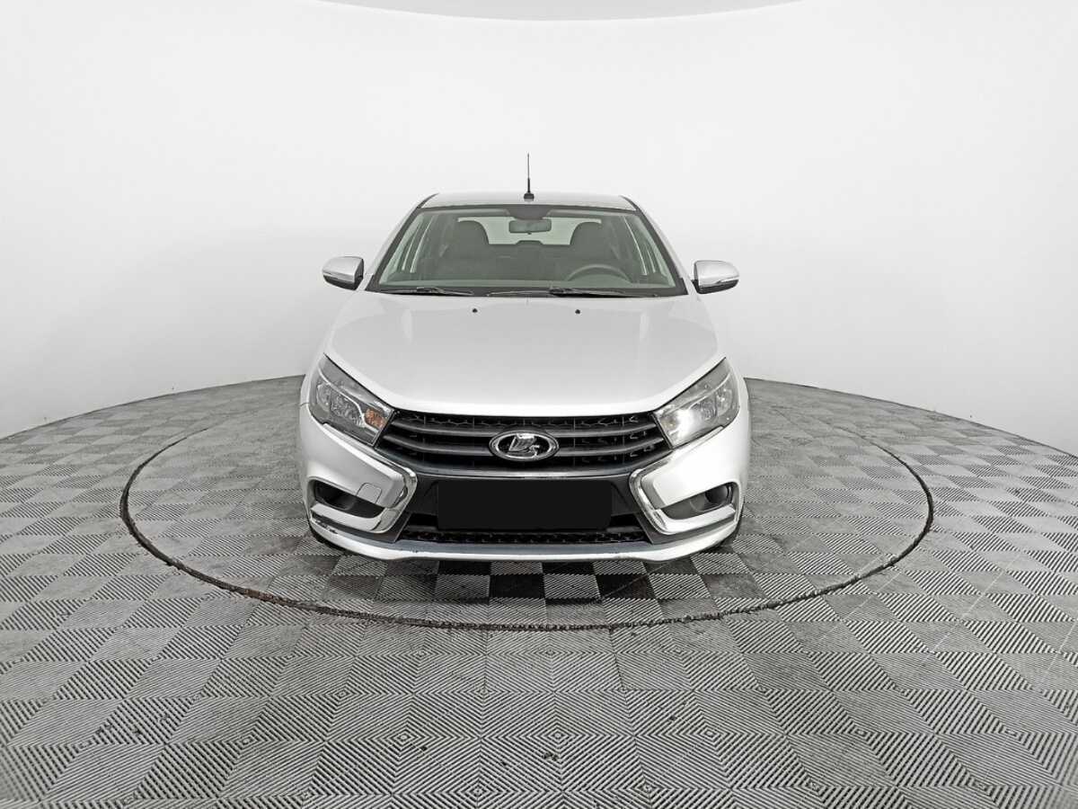 Купить Lada (ВАЗ) Vesta с пробегом. Фото: #1