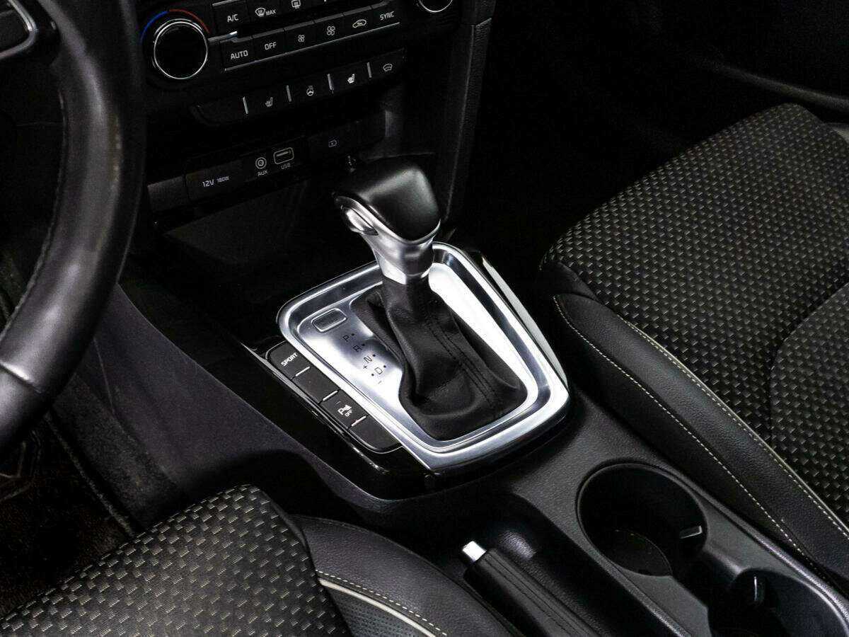 Купить Kia Ceed с пробегом. Фото: #16