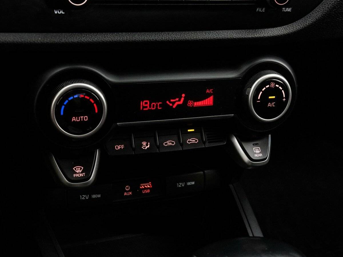 Купить Kia Rio с пробегом. Фото: #14