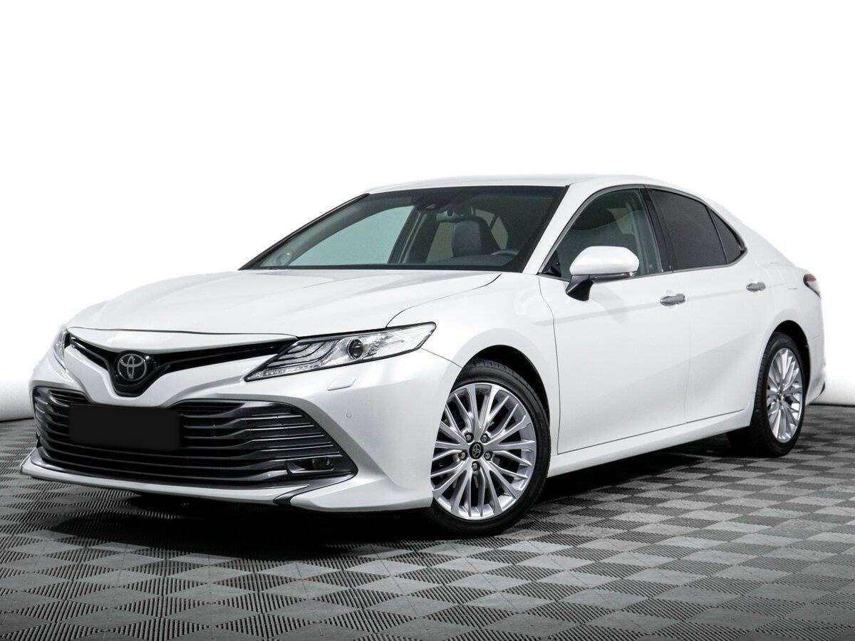 Купить Toyota Camry с пробегом. Фото: #0