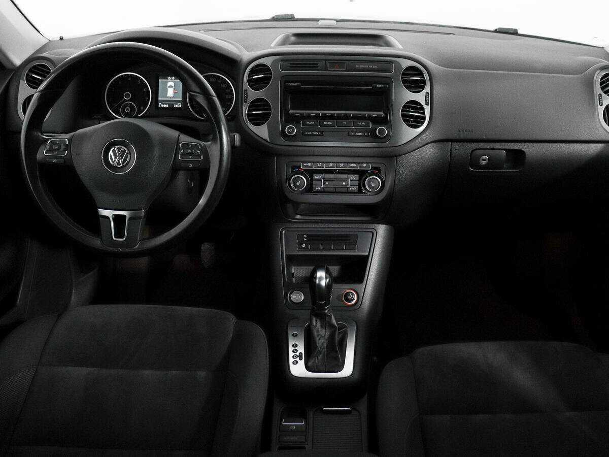 Купить Volkswagen Tiguan с пробегом. Фото: #10