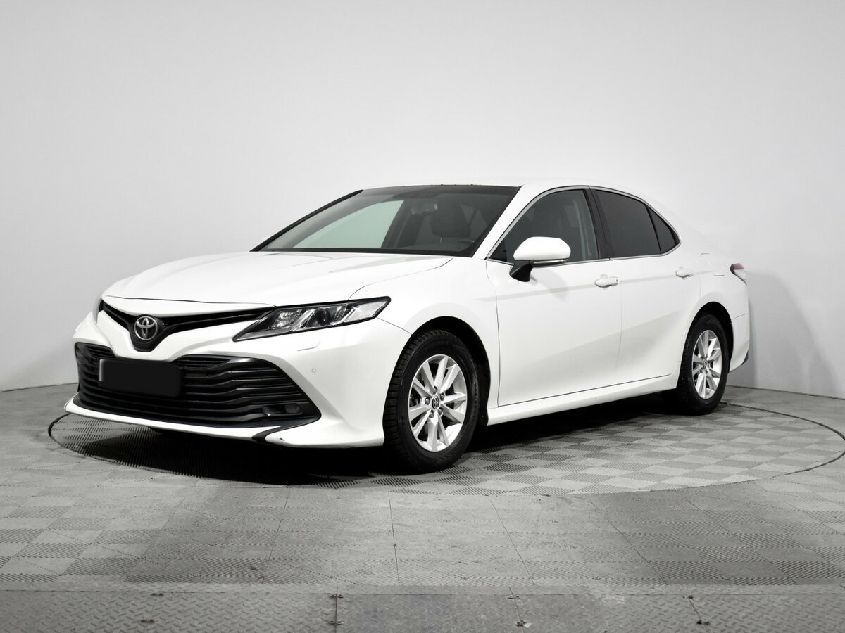 Купить Toyota Camry с пробегом. Посмотреть фото