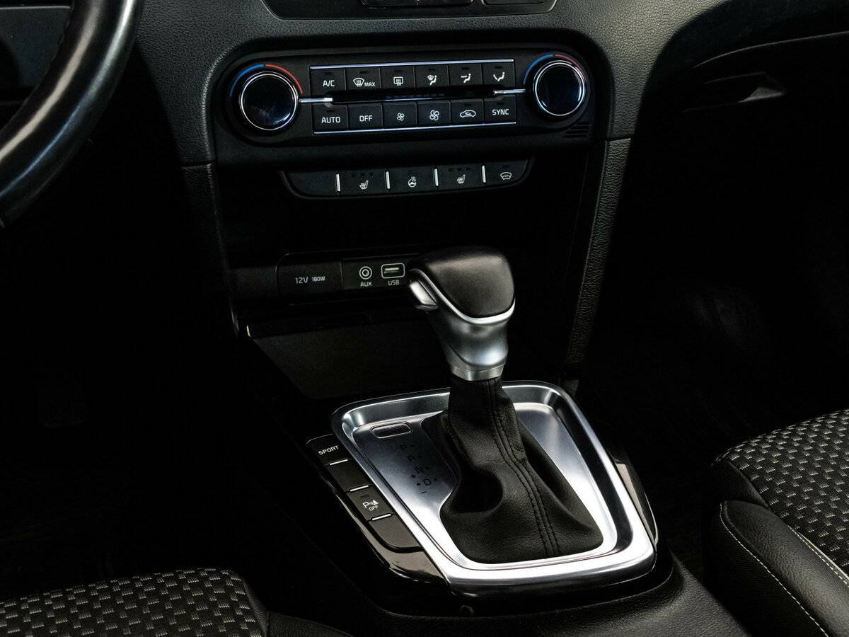 Купить Kia Ceed с пробегом. Фото: #9