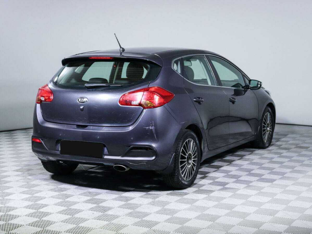 Купить Kia Ceed с пробегом. Фото: #4