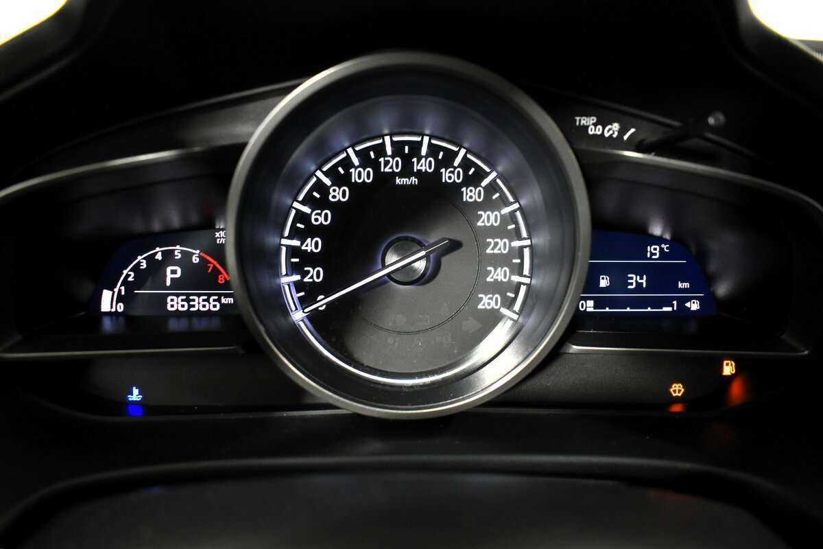 Купить Mazda 3 с пробегом. Фото: #8