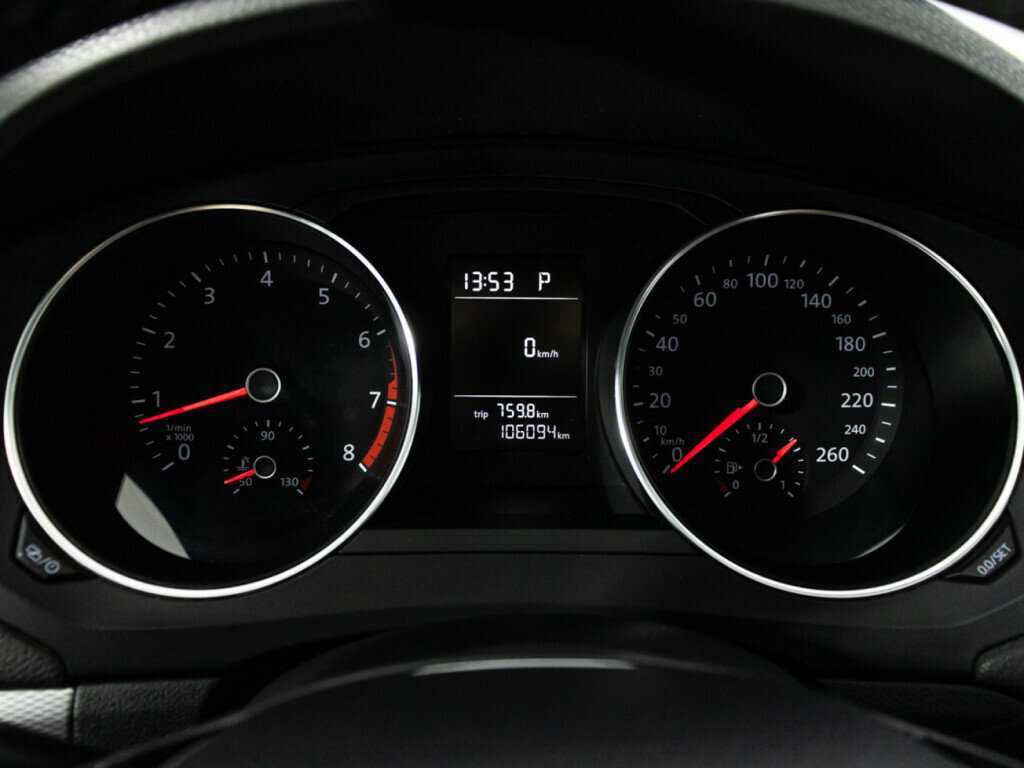 Купить Volkswagen Jetta с пробегом. Фото: #11