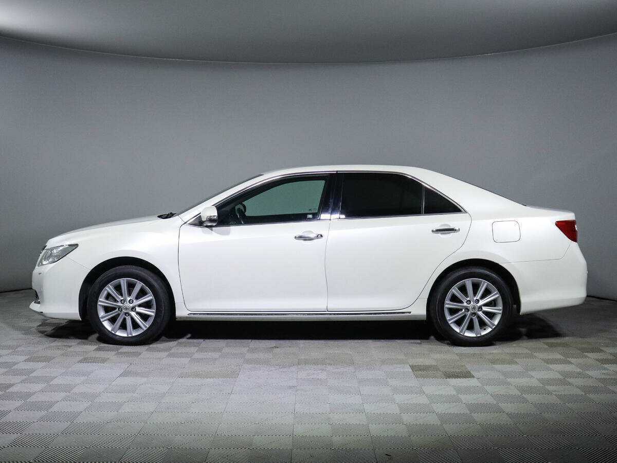 Купить Toyota Camry с пробегом. Фото: #7