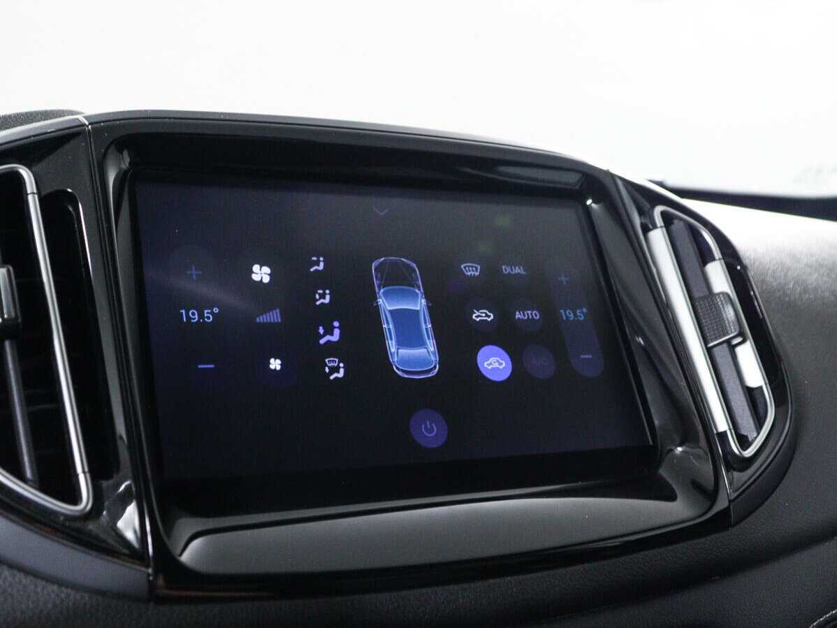 Купить Chery Tiggo 7 с пробегом. Фото: #14