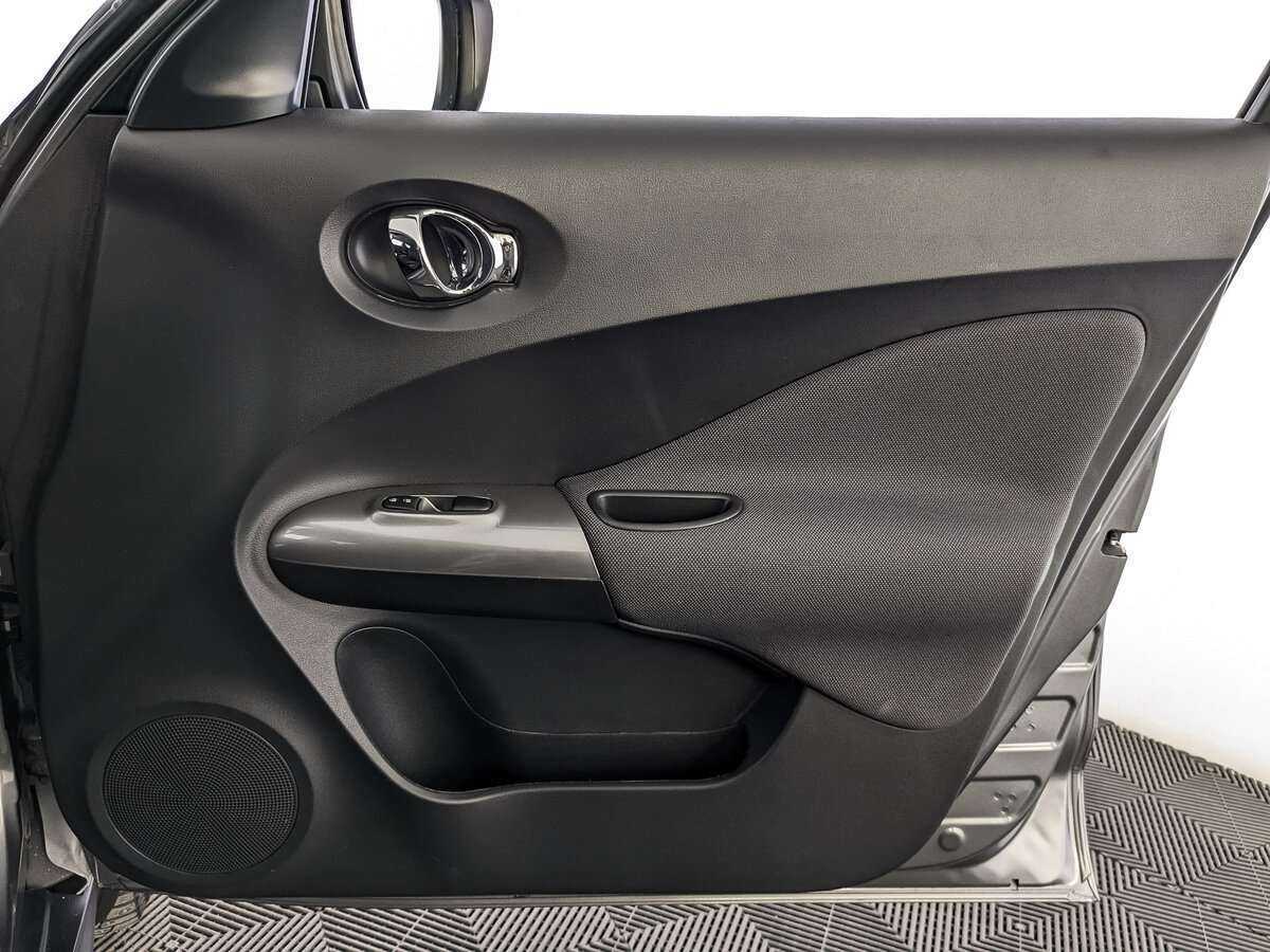Купить Nissan Juke с пробегом. Фото: #17