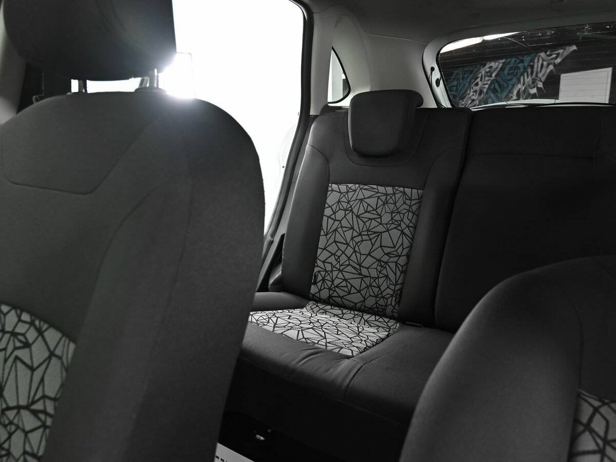 Купить Lada (ВАЗ) XRAY с пробегом. Фото: #10