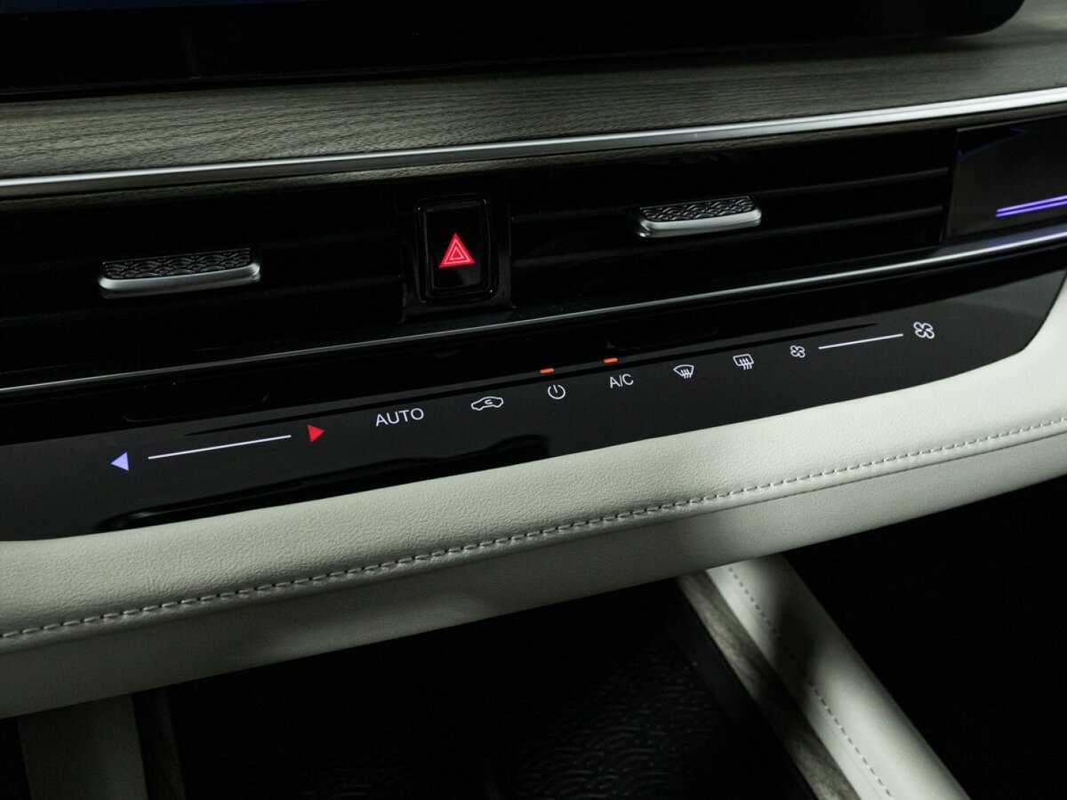 Купить Chery Arrizo 8 с пробегом. Фото: #18