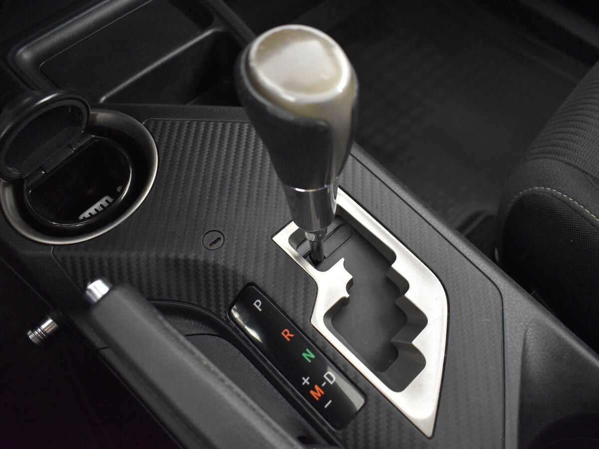 Купить Toyota RAV4 с пробегом. Фото: #13