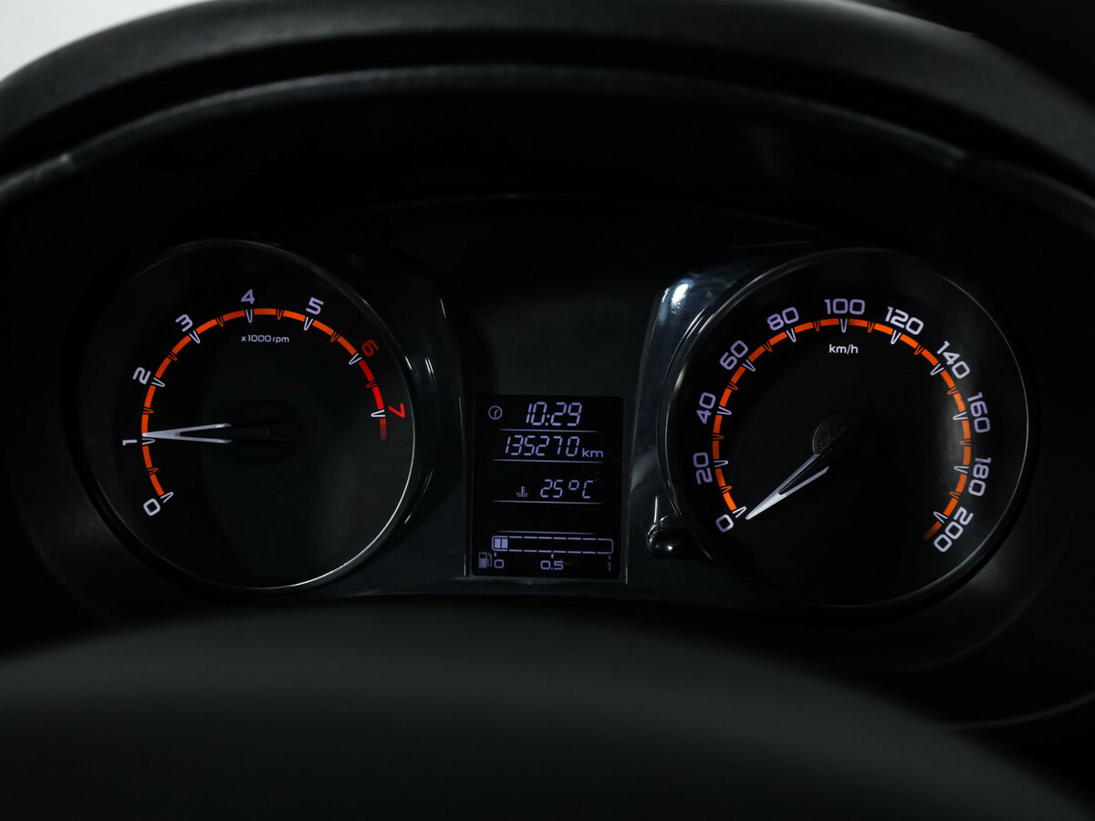 Купить Lada (ВАЗ) Granta с пробегом. Фото: #8