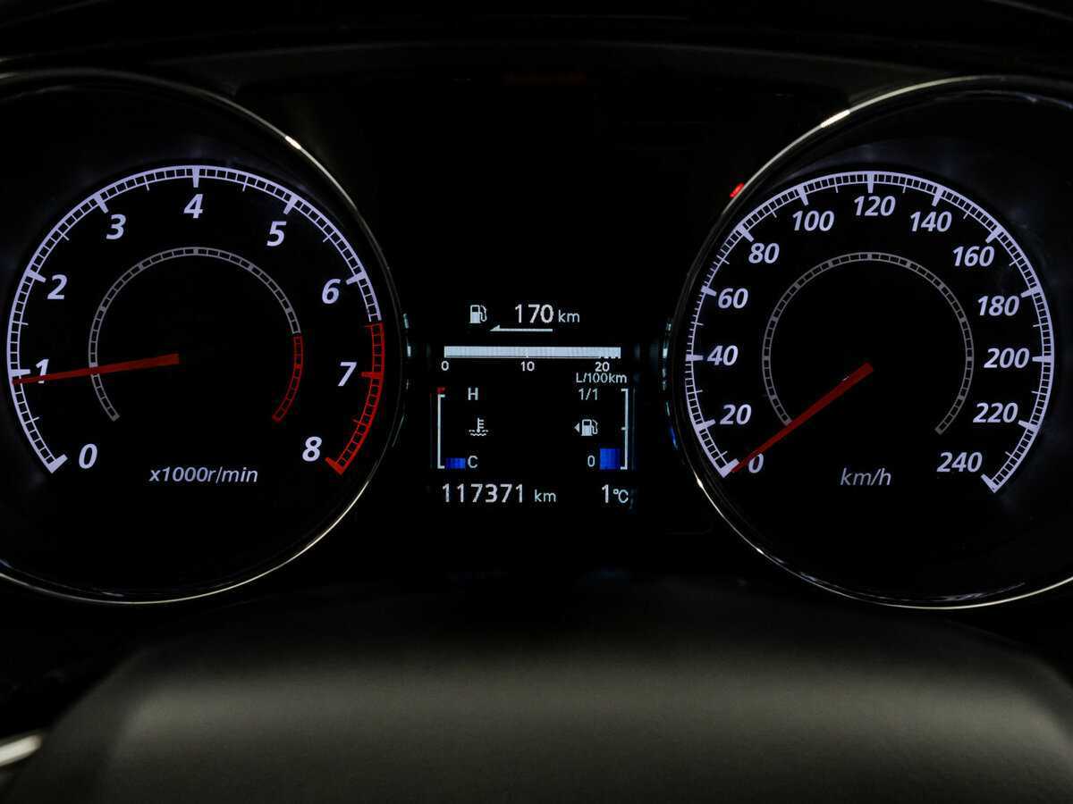 Купить Mitsubishi ASX с пробегом. Фото: #13