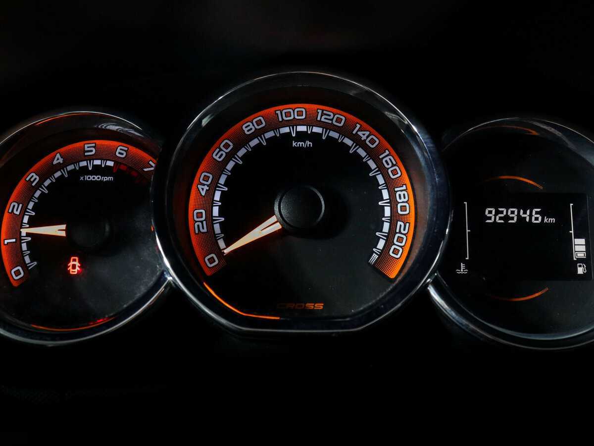 Купить Lada (ВАЗ) Largus с пробегом. Фото: #7