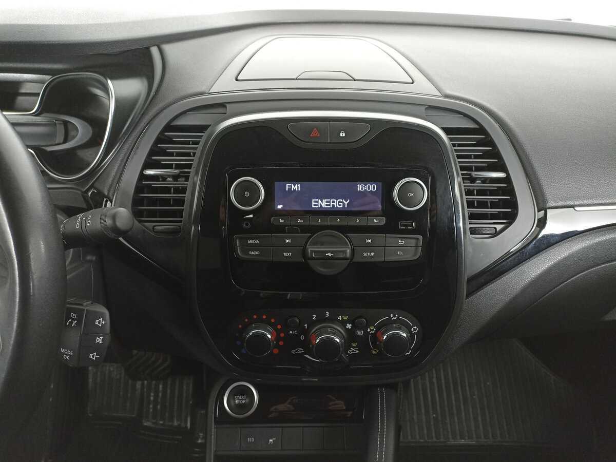Купить Renault Kaptur с пробегом. Фото: #14
