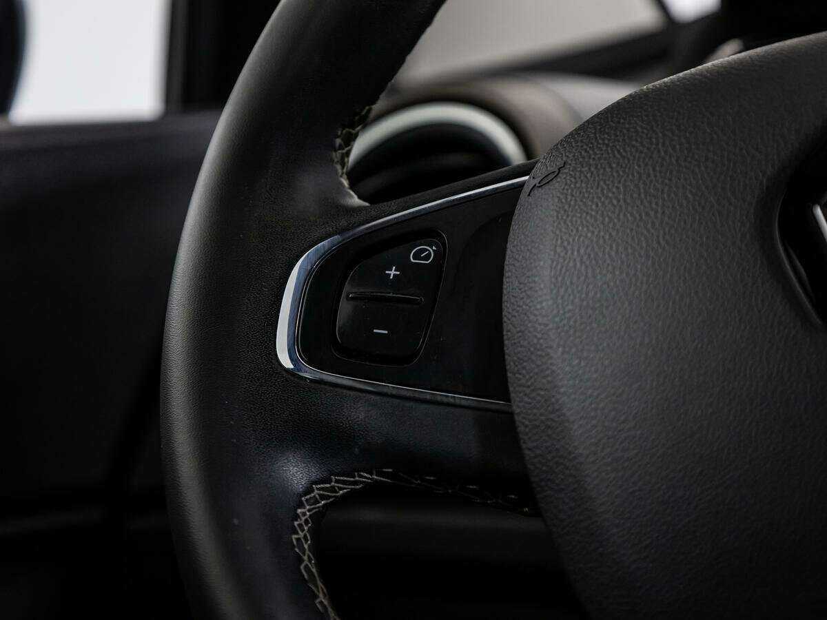 Купить Renault Kaptur с пробегом. Фото: #14