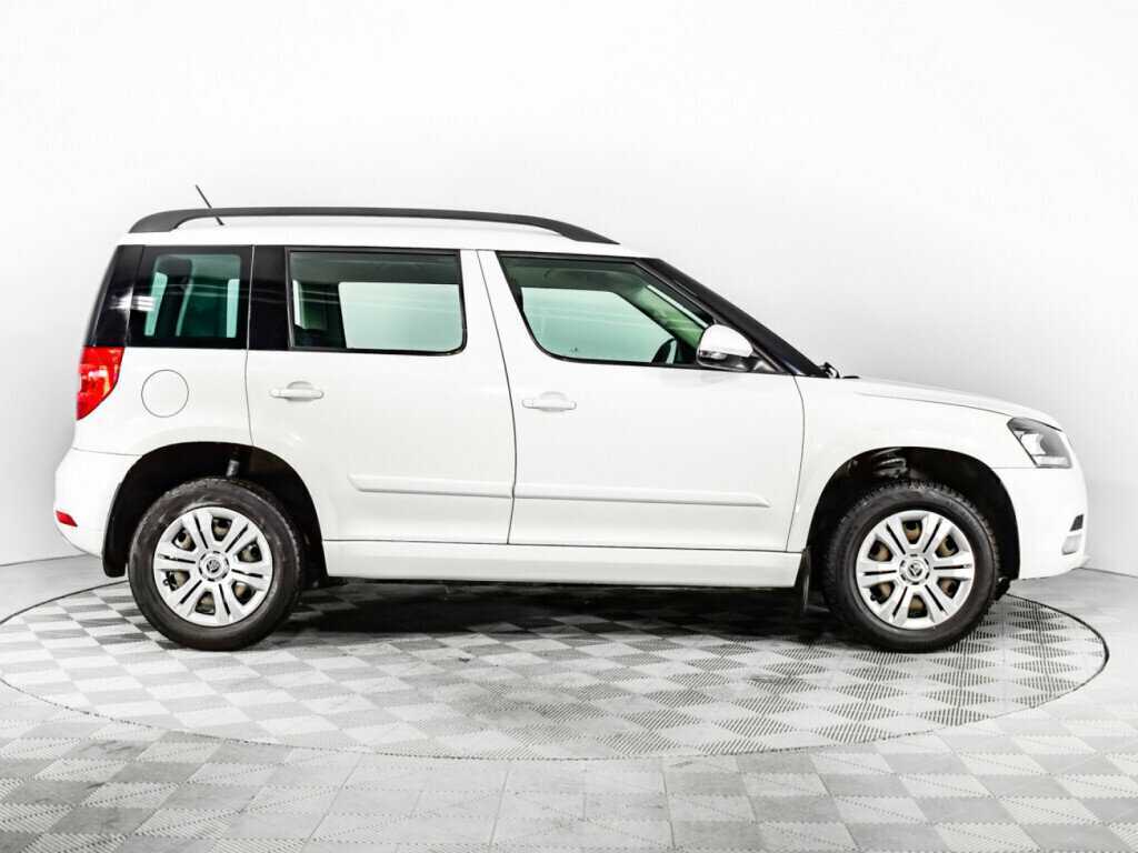 Купить Skoda Yeti с пробегом. Фото: #3